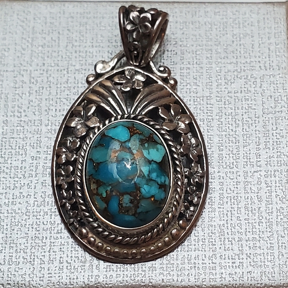 Mojave Blue Turquoise Pendant